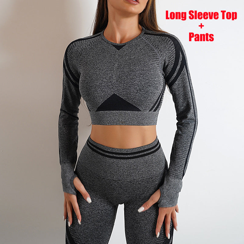Seamless Yoga Set — Leggings & Long Sleeve Top